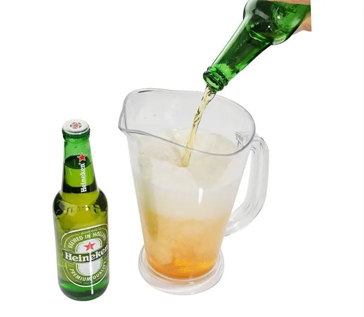 Ulcior de bere din plastic