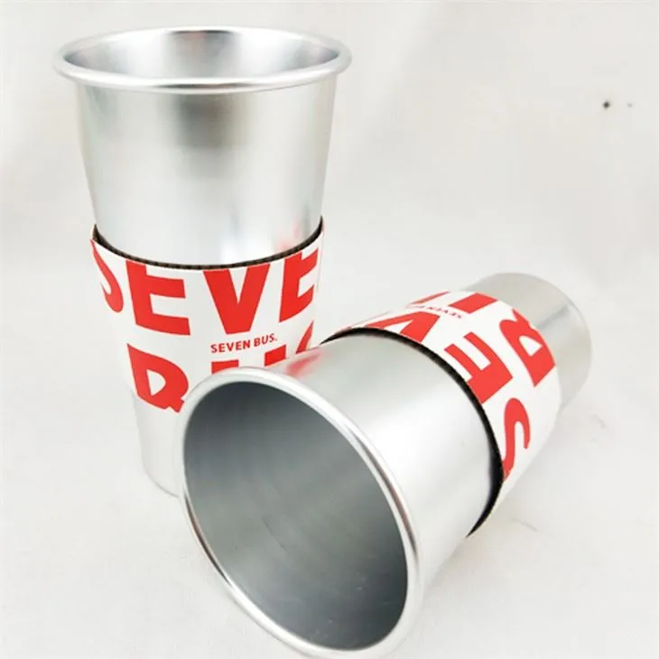 Cești retro din aluminiu