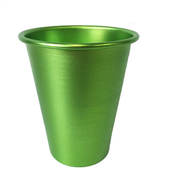 Cupe reutilizabile din aluminiu